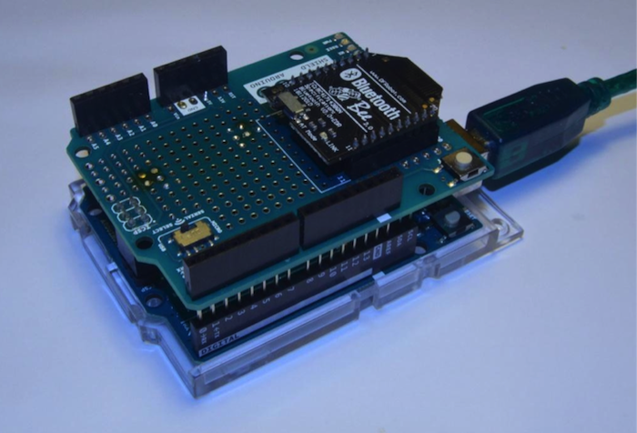 Arduino Wireless Shield for bluetooth gloves