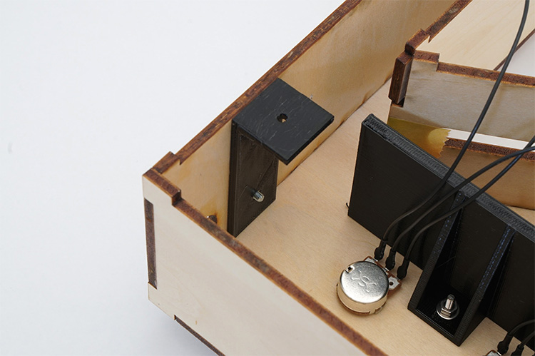 how-to-make-laser-strings-with-arduino-and-red-laser-02-10